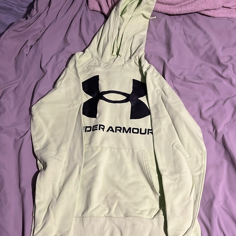Under Armour sweatshirt